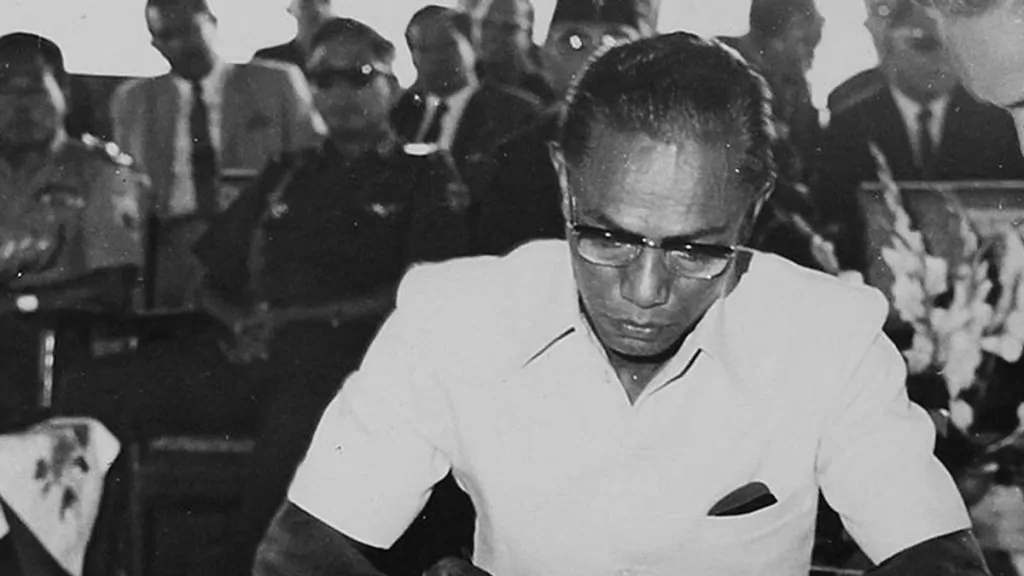 ibnu sutowo